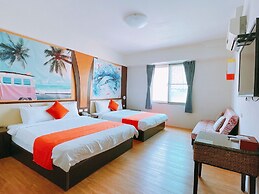 Warner Leisure Hotel