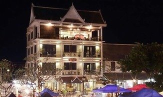 Indigo House Hotel