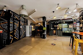 Spot On Junction Hostel