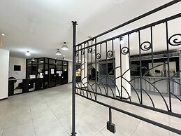 Spot On Junction Hostel