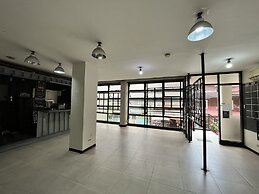 Spot On Junction Hostel