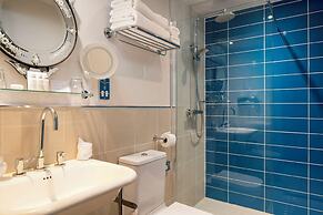 Vanbrugh House Hotel