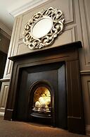 Vanbrugh House Hotel