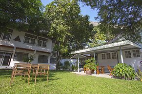 The Bangkokians City Garden Home