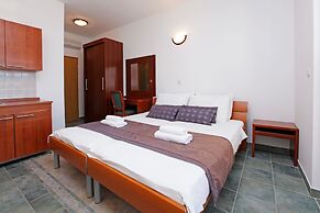 Apartments Vala