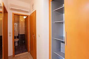 Apartments Vala