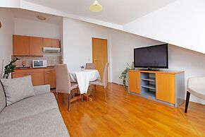 Apartments Vala