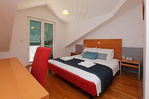 Apartments Vala