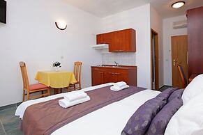 Apartments Vala
