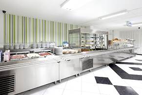 Residencia Universitaria Resa Siglo XXI