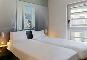 B&B HOTEL Marseille Euromed