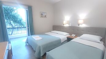 Apollon Hotel