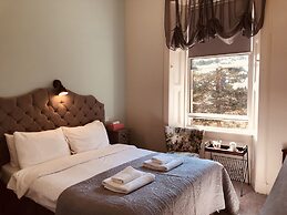 Allison House 16 Guesthouse