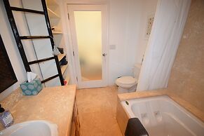 Malibu Beach Paradise Apartments