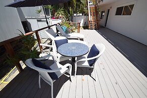 Malibu Beach Paradise Apartments