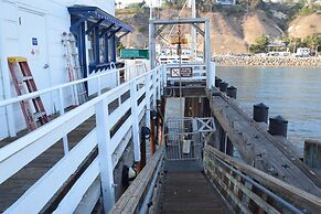 Malibu Beach Paradise Apartments