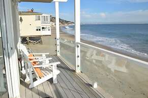 Malibu Beach Paradise Apartments