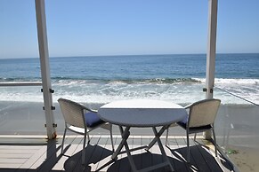 Malibu Beach Paradise Apartments