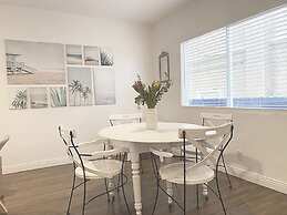 Malibu Beach Paradise Apartments