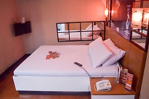 Hotel Sogo Aurora Blvd - Cubao