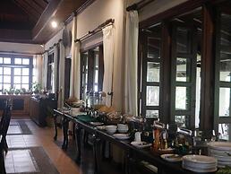 Santi Resort & Spa