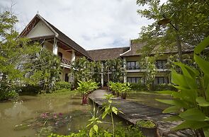 Santi Resort & Spa