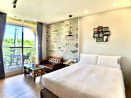 Martin Wales Hotel Kenting