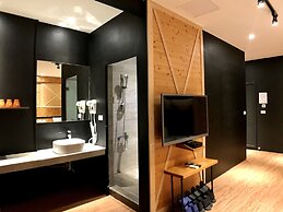 Martin Wales Hotel Kenting