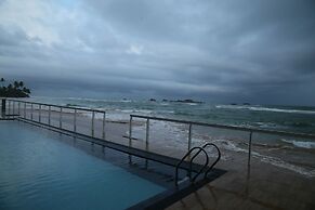 Coral Rock by Bansei