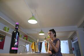 Coral Rock by Bansei