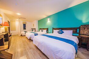 Seasons Bali Fashion Inn