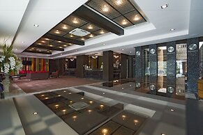 Kiss Gardenhome Chic Hotel