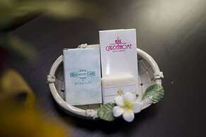 Kiss Gardenhome Chic Hotel