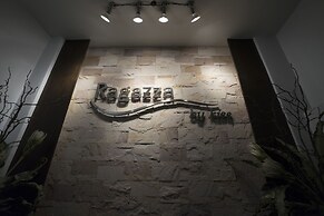 Kiss Gardenhome Chic Hotel