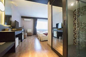 Kiss Gardenhome Chic Hotel