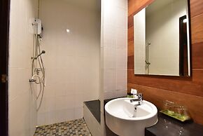 The Breeze Lipe Resort