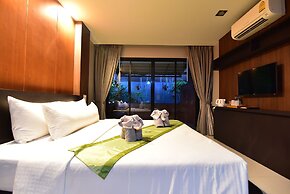 The Breeze Lipe Resort