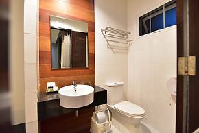 The Breeze Lipe Resort