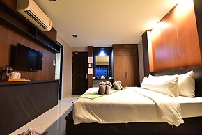 The Breeze Lipe Resort