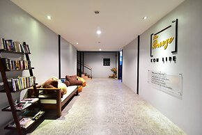 The Breeze Lipe Resort