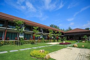 The Breeze Lipe Resort