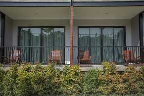 The Breeze Lipe Resort