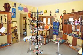 Lemon Creek Hotel Resort