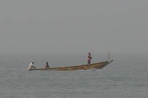 Lemon Creek Hotel Resort