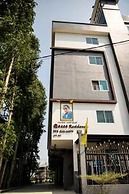 At Ease Hotel Suvarnabhumi