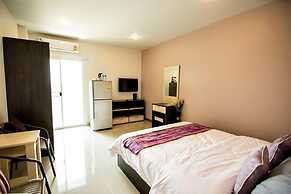 At Ease Hotel Suvarnabhumi