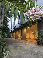 At Ease Hotel Suvarnabhumi