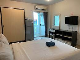 At Ease Hotel Suvarnabhumi