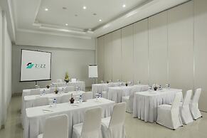 Zizz Convention Hotel