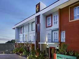 Zizz Convention Hotel